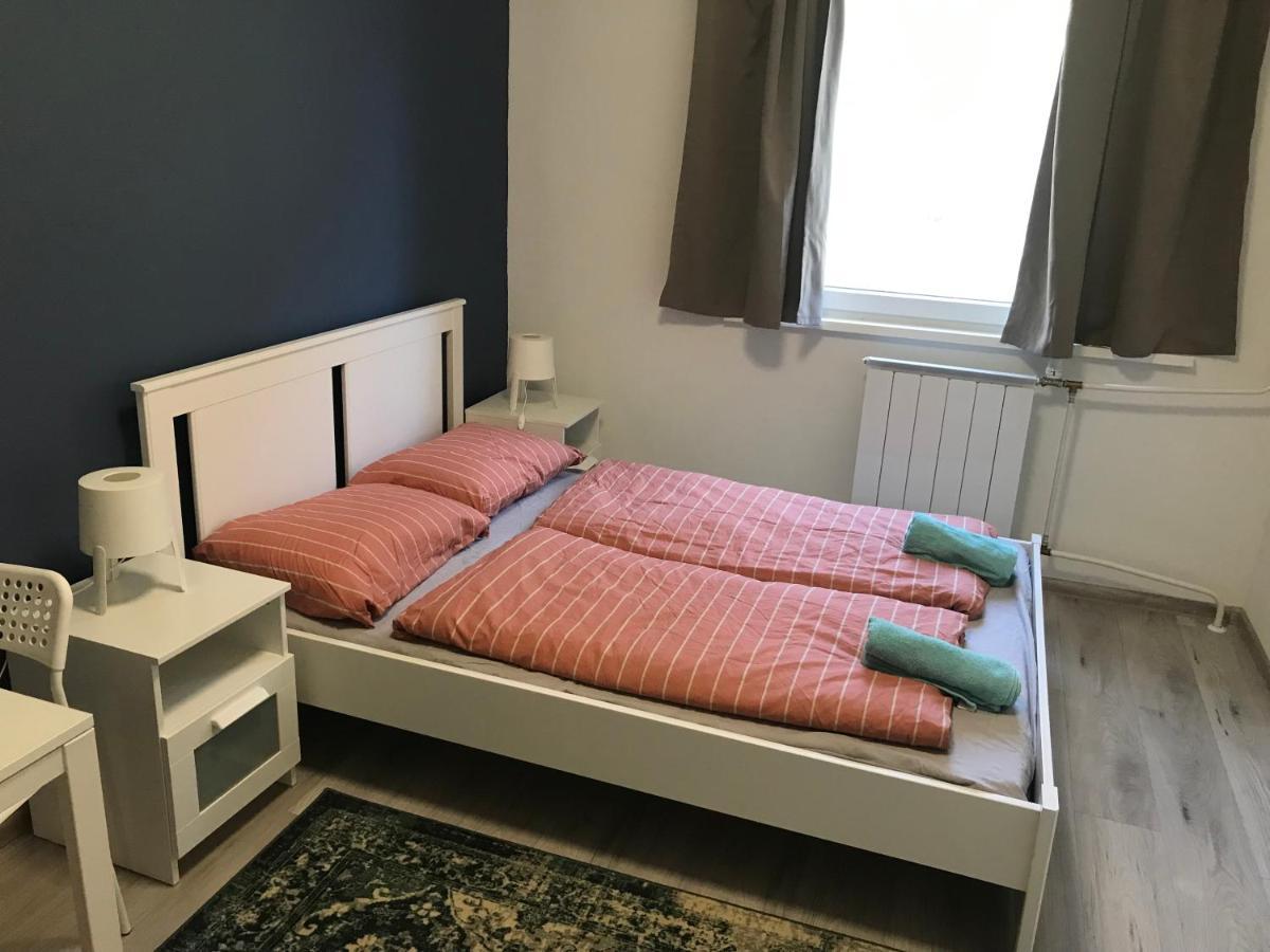 Roland Apartment Westnd Будапеща Екстериор снимка